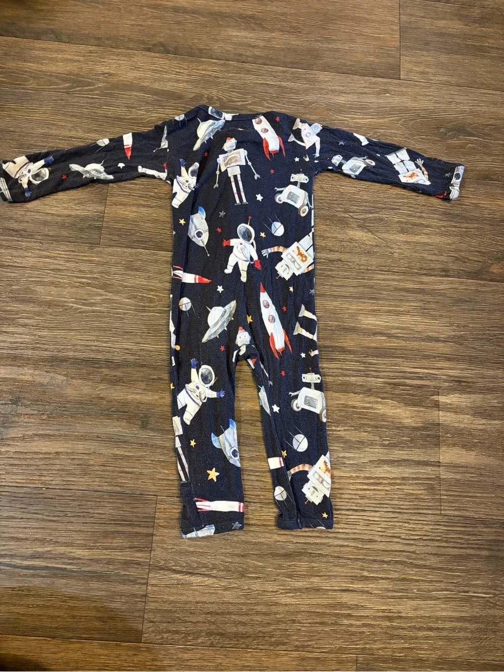 Bums & Roses Infant Long Sleeve “I Need Space” Outer Space Romper 9-12 Month